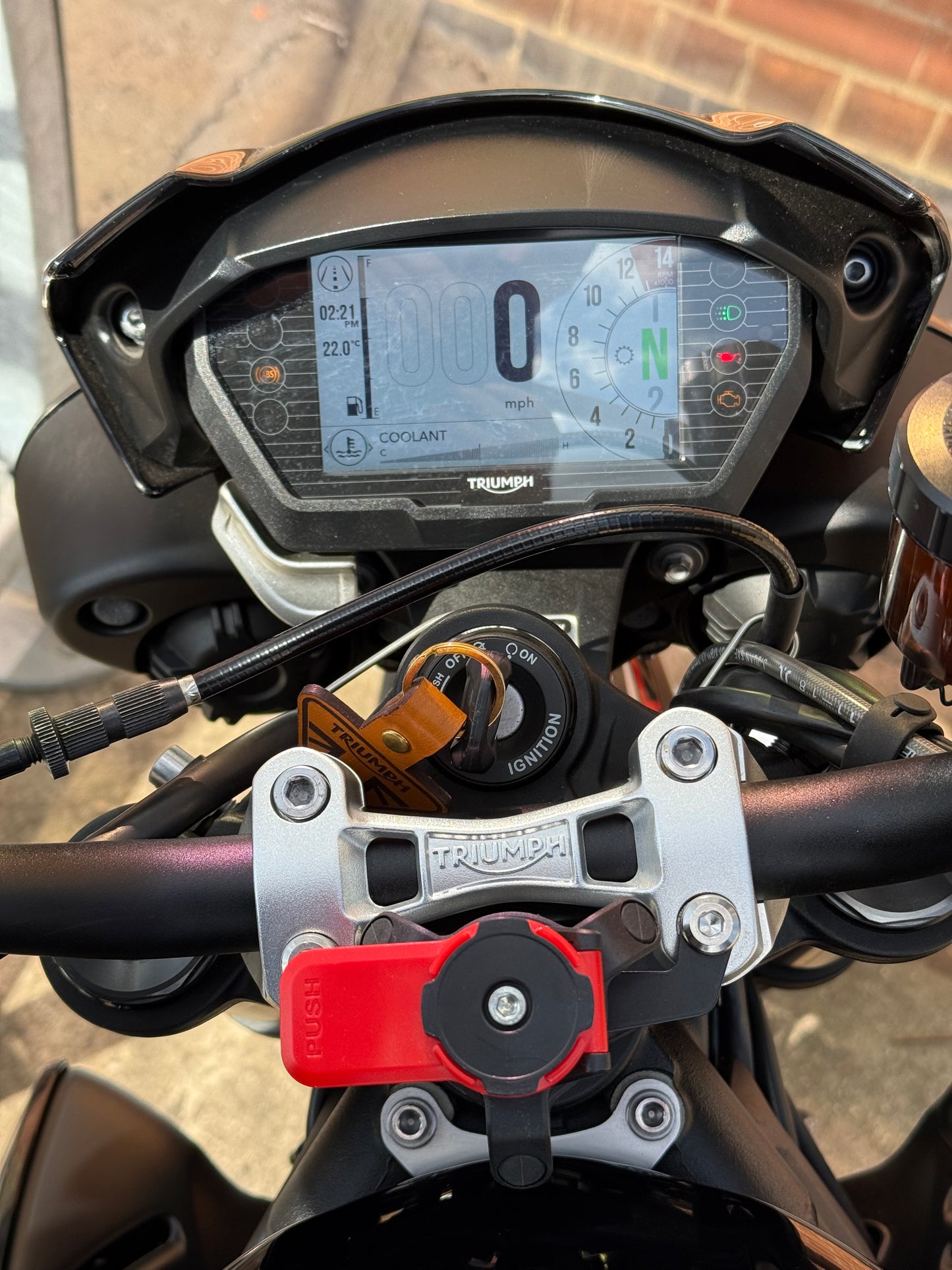 Triumph street triple 765R quadlock bracket