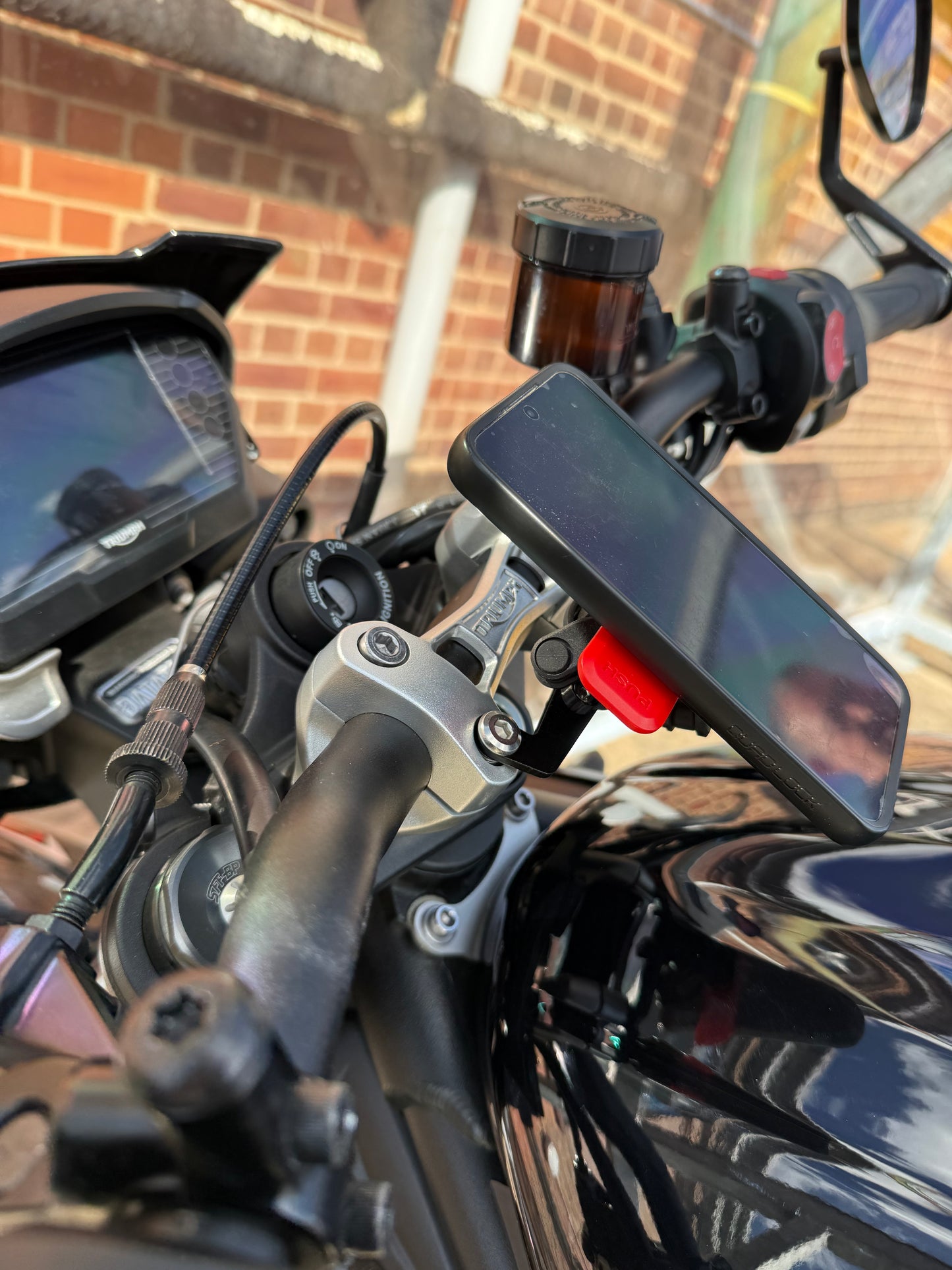 Triumph street triple 765R quadlock bracket