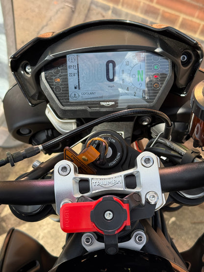 Triumph street triple 765R quadlock bracket